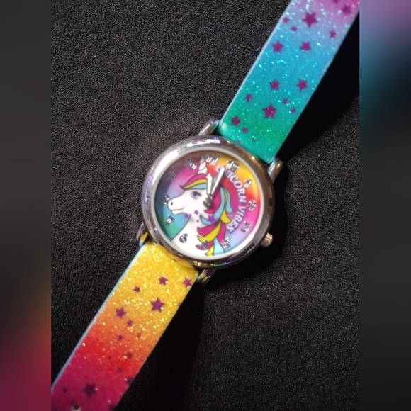 Accutime Colorful Rainbow Unicorn Pattern Watches Set - Picture 5 of 12